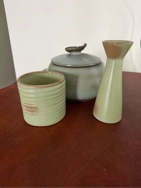 Frankoma Handcrafted Prairie Green Ceramic Pot and 2 Vases Decor signed